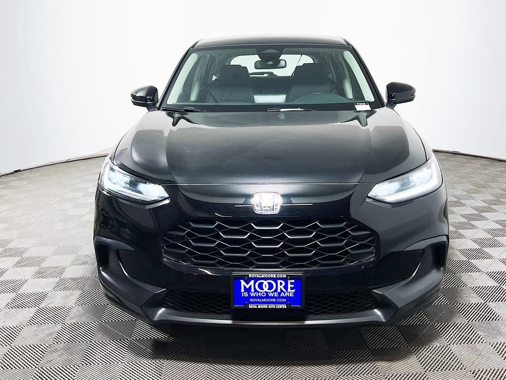 Used 2025 Honda HR-V LX image 2