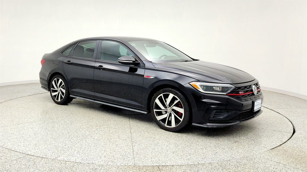 Used 2019 Volkswagen Jetta GLI FWD image 3