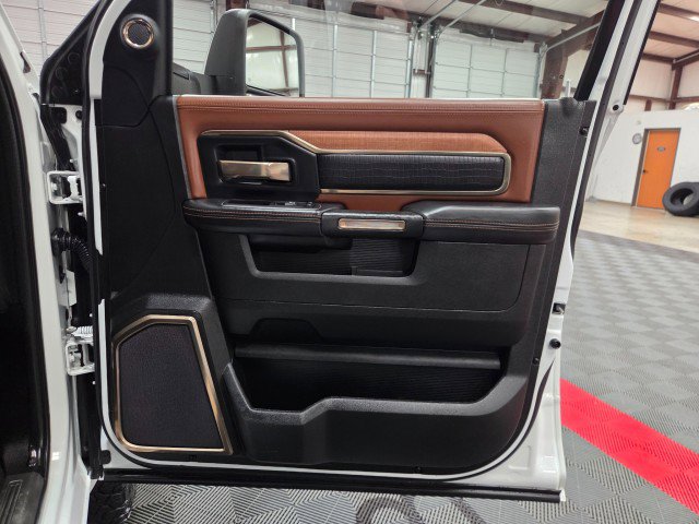 Used 2024 RAM 3500 Limited w/ Safety Group image 43