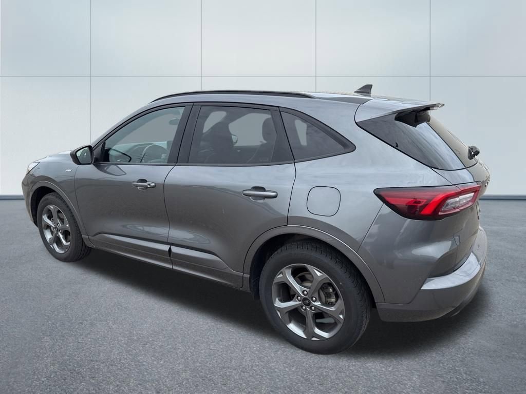 Used 2024 Ford Escape ST-Line AWD/4WD image 5