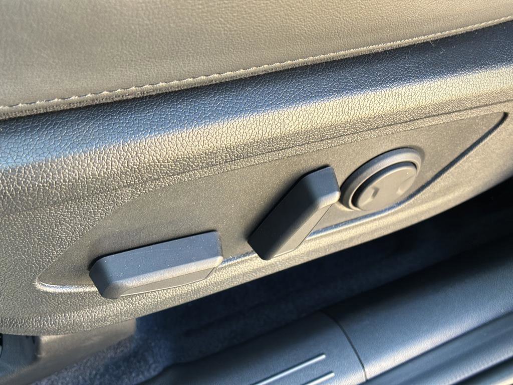 New 2025 Kia Sorento S w/ Panoramic Sunroof Package image 20