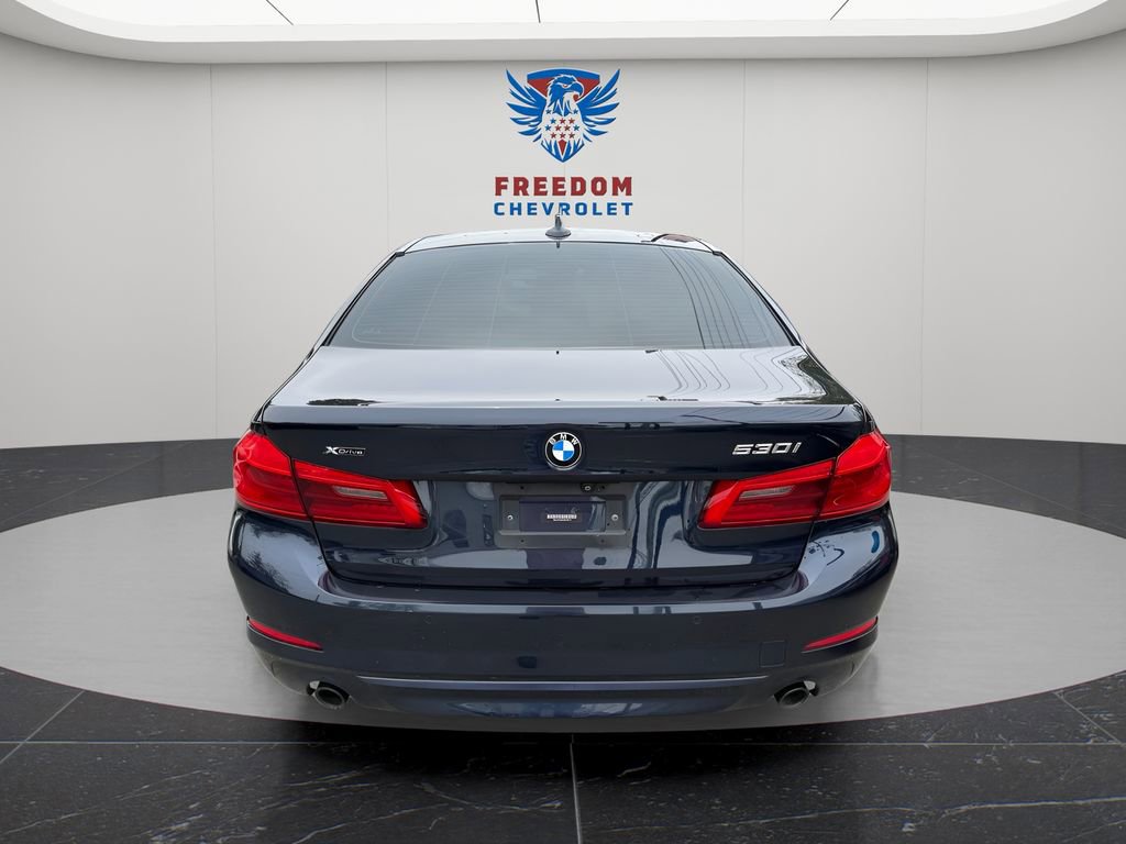Used 2020 BMW 530i xDrive w/ Convenience Package AWD/4WD image 5