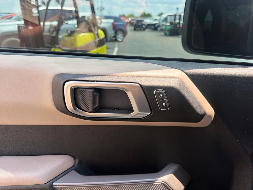 Used 2022 Ford Bronco Wildtrak AWD/4WD image 25