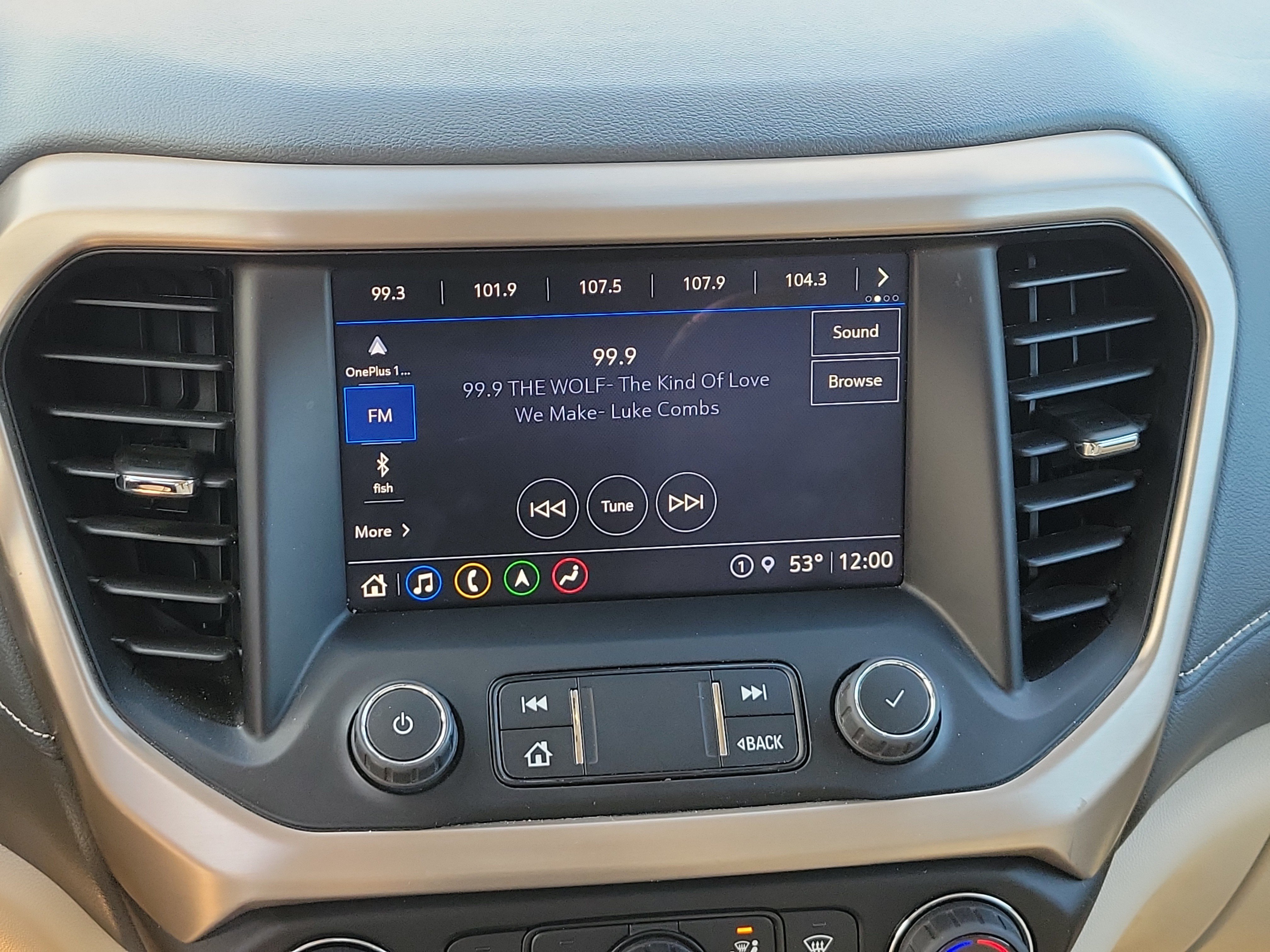 Used 2023 GMC Acadia Denali w/ Denali Technology Package AWD/4WD image 26