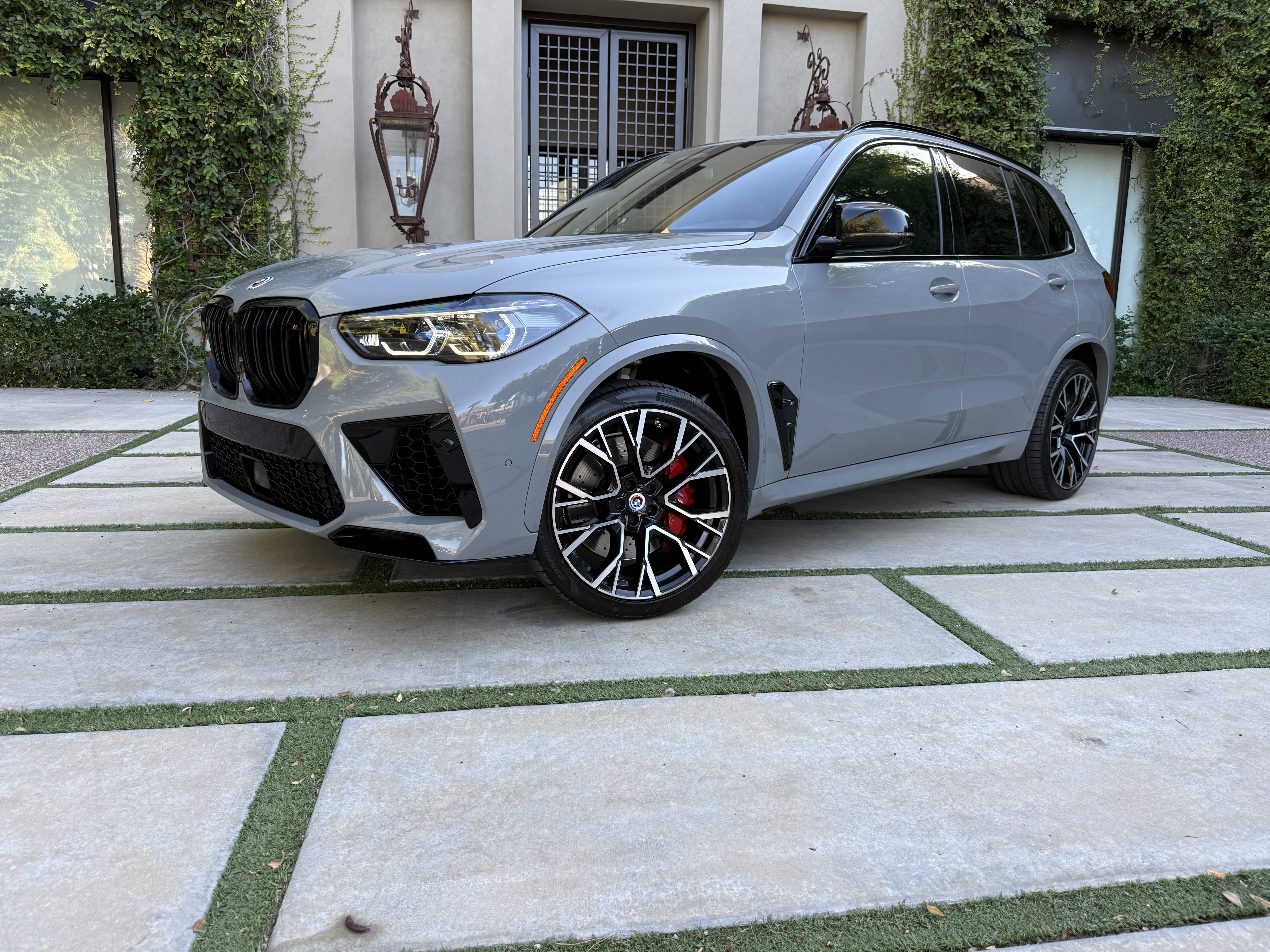 Used 2022 BMW X5 M w/ Competition Package 2