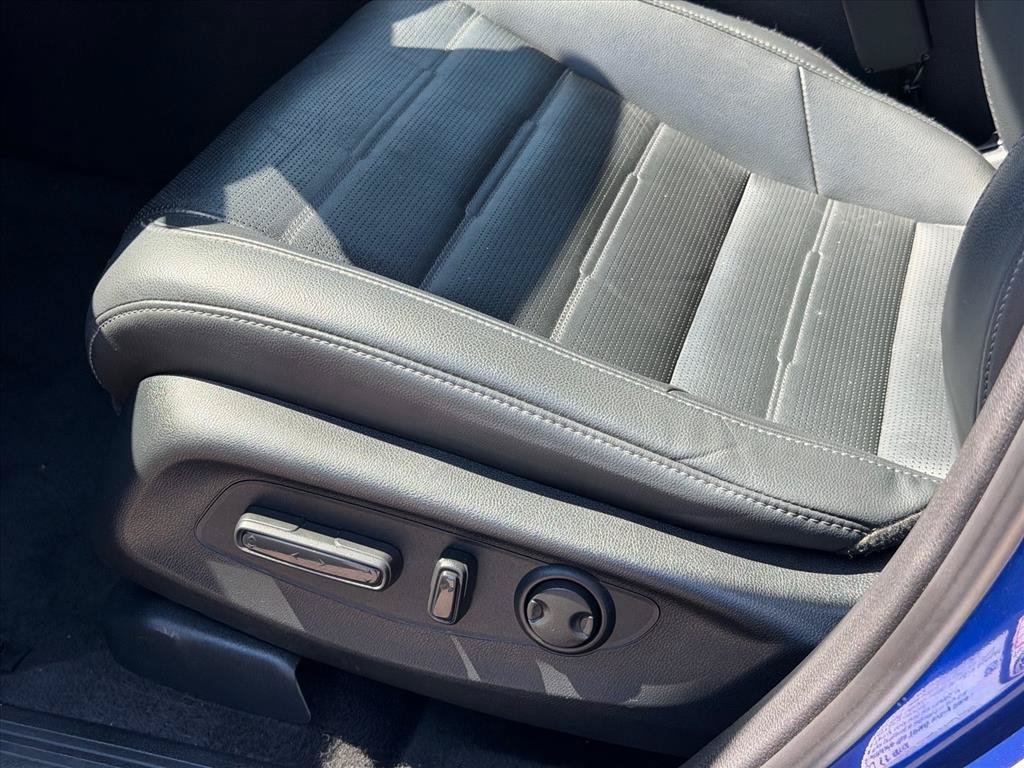 Used 2023 Honda CR-V EX-L image 17