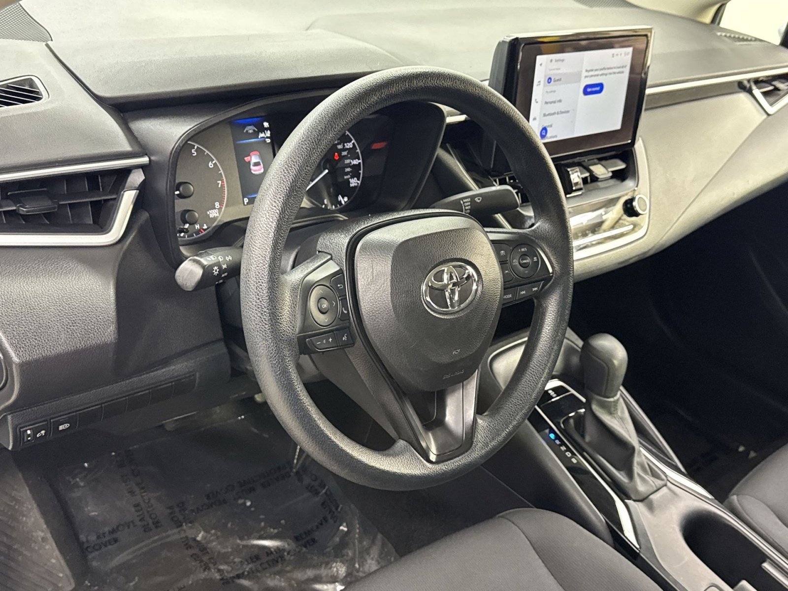 Used 2024 Toyota Corolla LE image 7