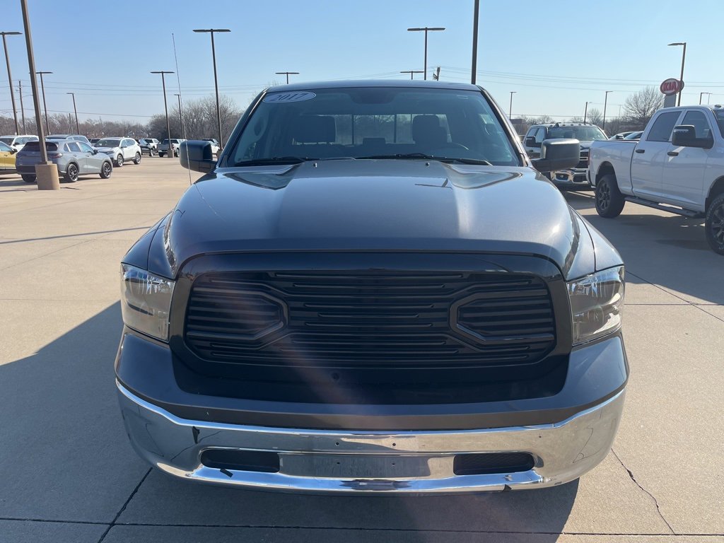 Used 2017 RAM 1500 Classic SLT image 8
