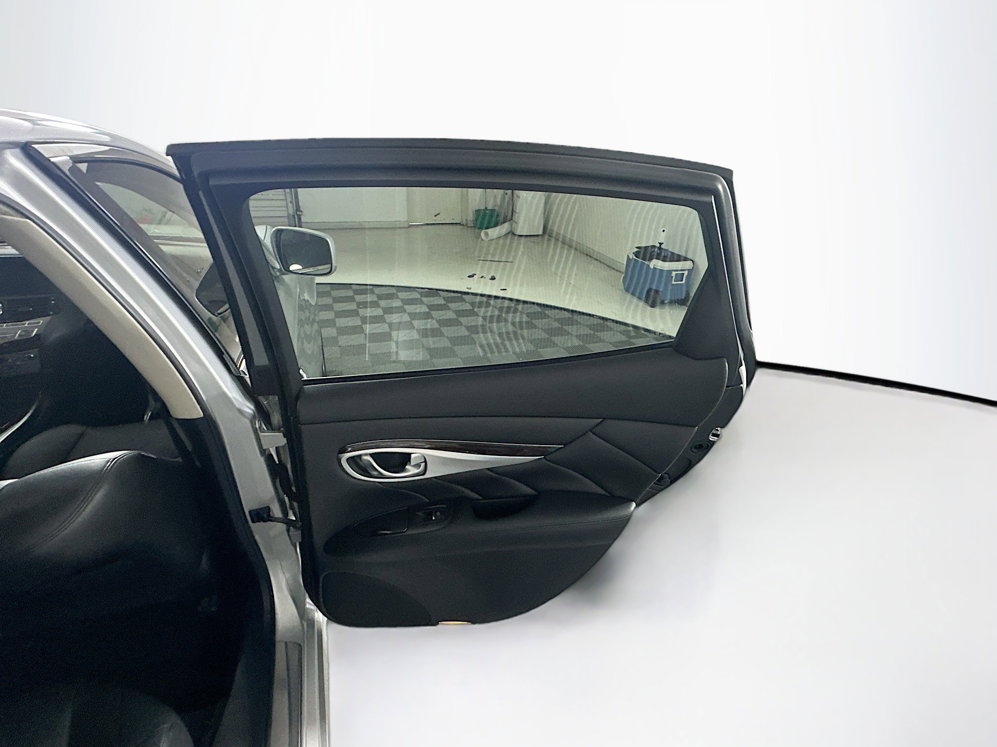 Used 2012 INFINITI M37 x w/ Premium Pkg AWD/4WD image 30