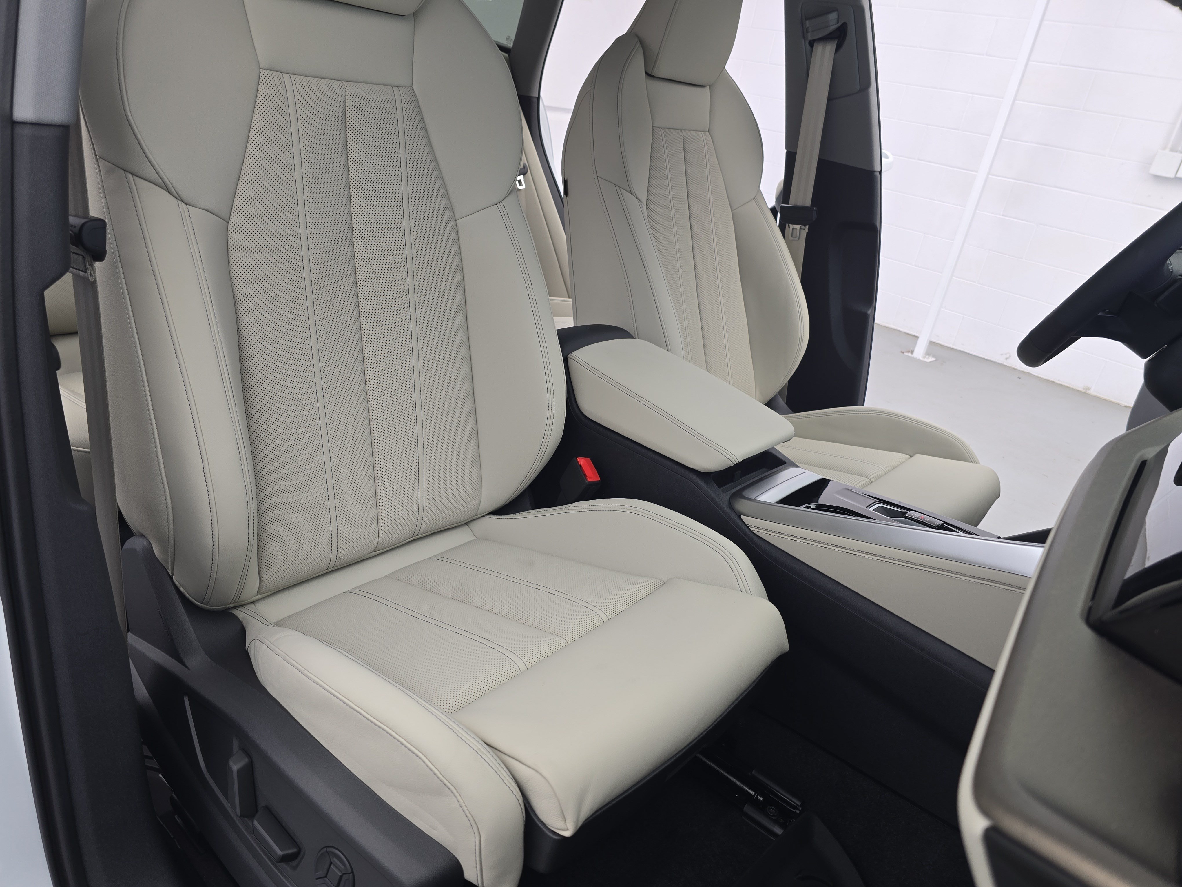 New 2026 Audi Q5 Premium Plus AWD/4WD image 10