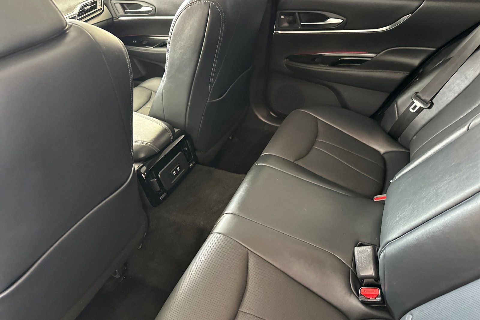 Certified 2021 Toyota Mirai RWD image 12
