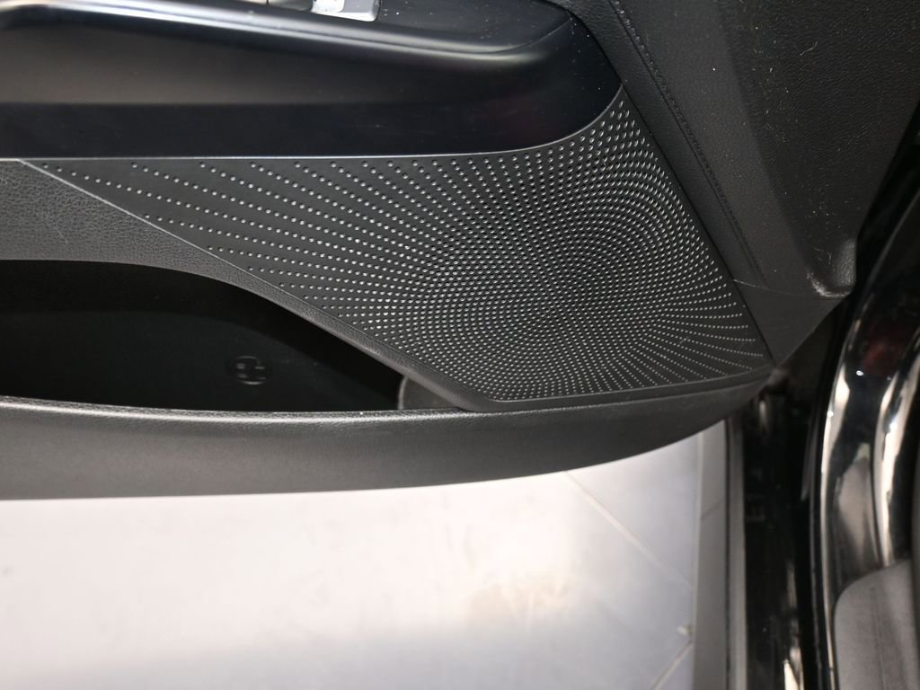 Used 2023 Kia K5 GT-Line image 15