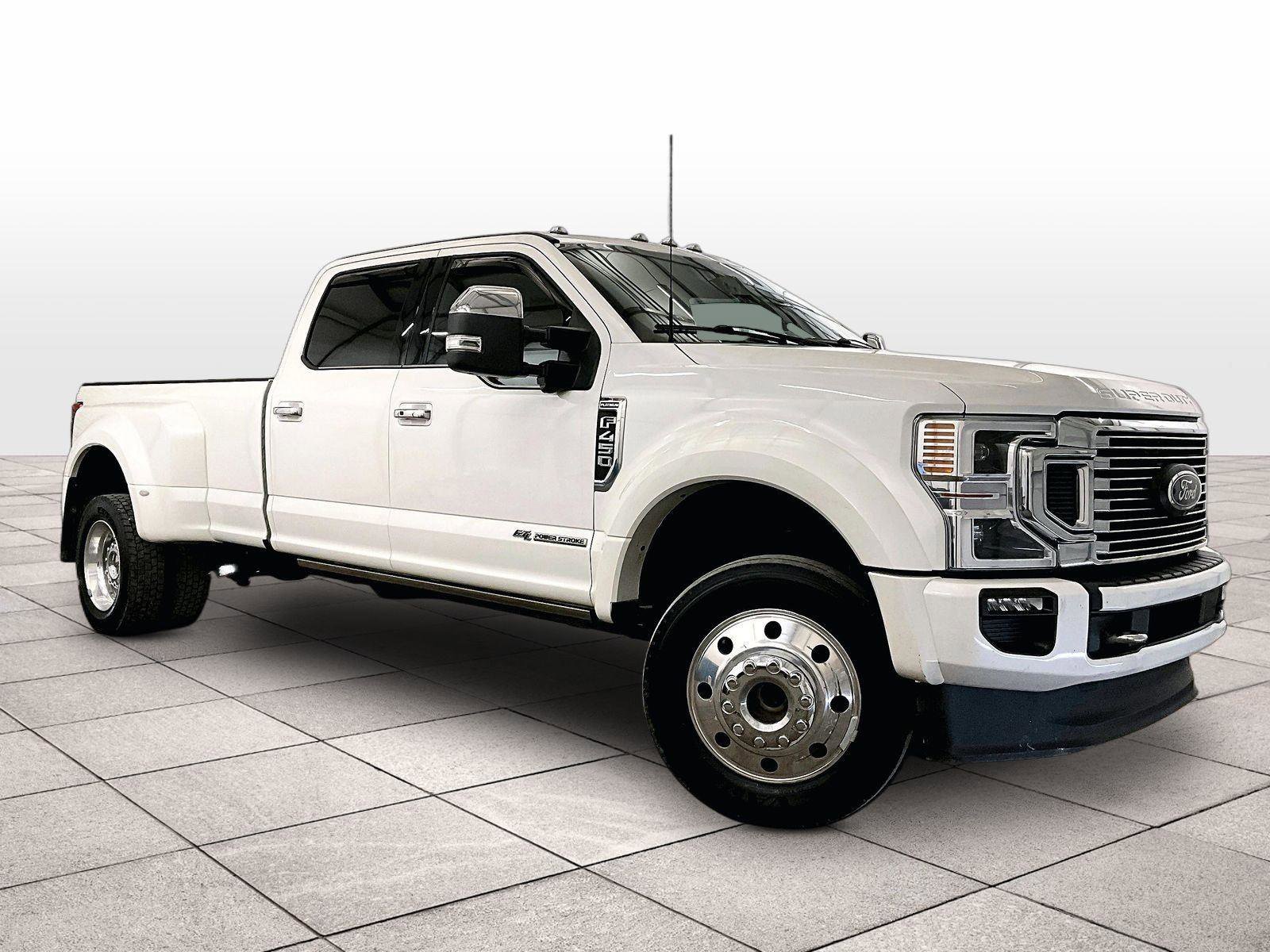 Used 2022 Ford F450 Platinum image 3