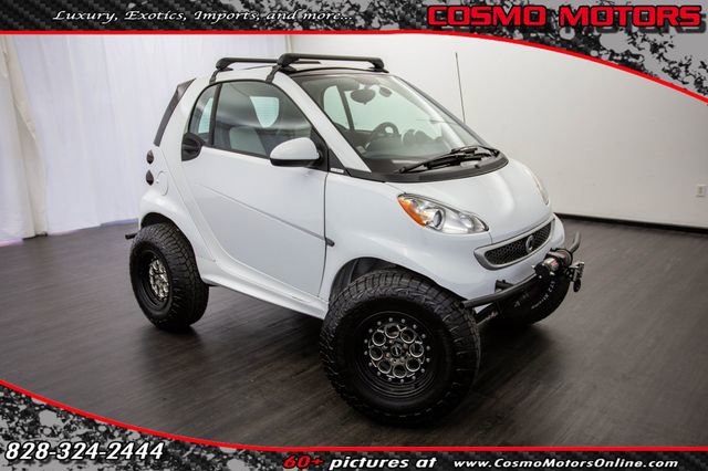 Used 2013 smart fortwo Coupe image 1