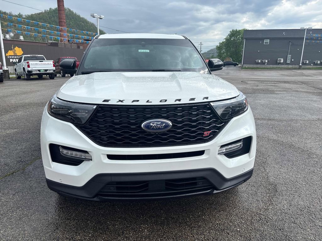 Used 2022 Ford Explorer ST w/ Equipment Group 401A AWD/4WD image 8