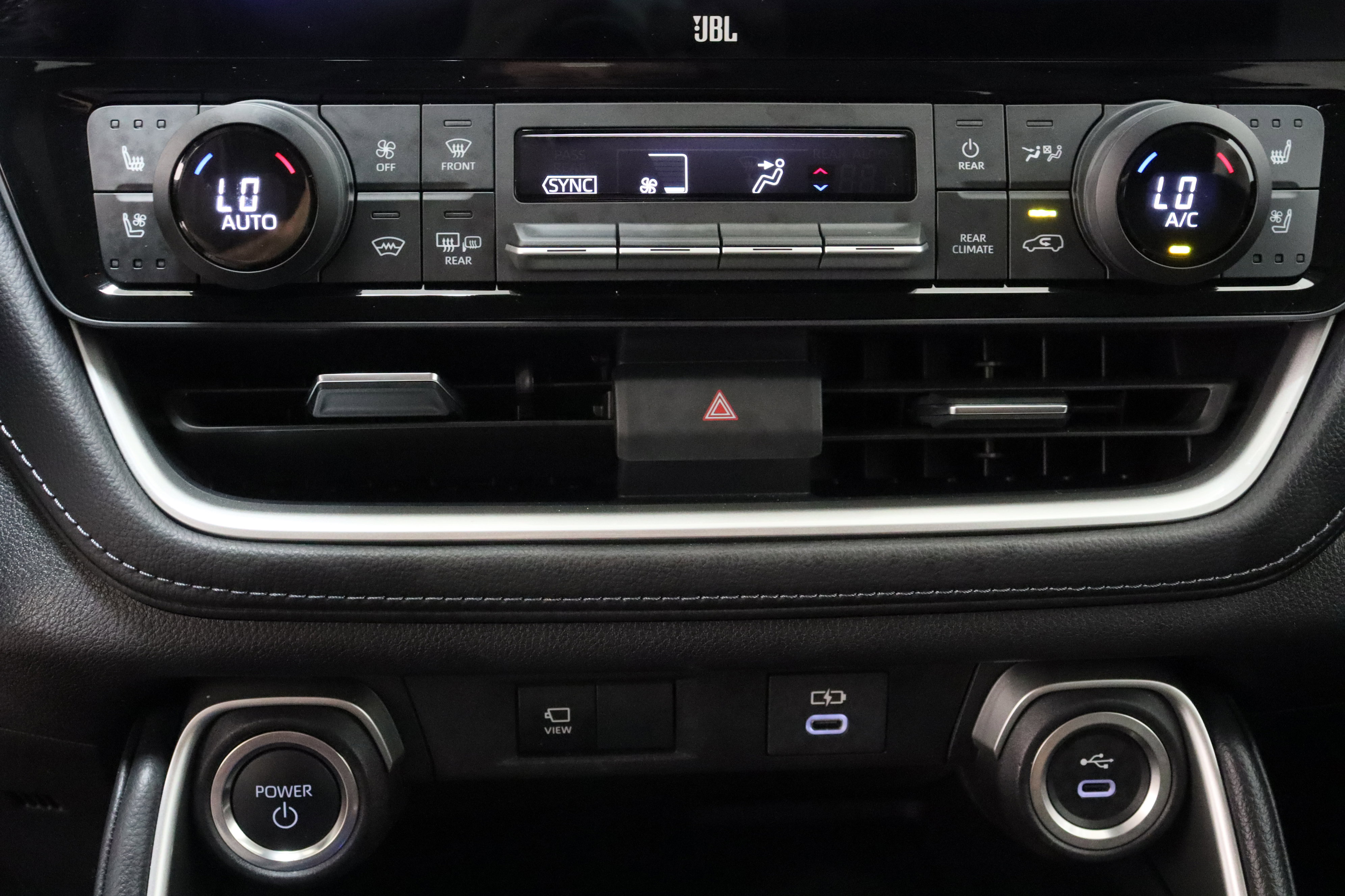 Used 2025 Toyota Grand Highlander AWD Hybrid image 20