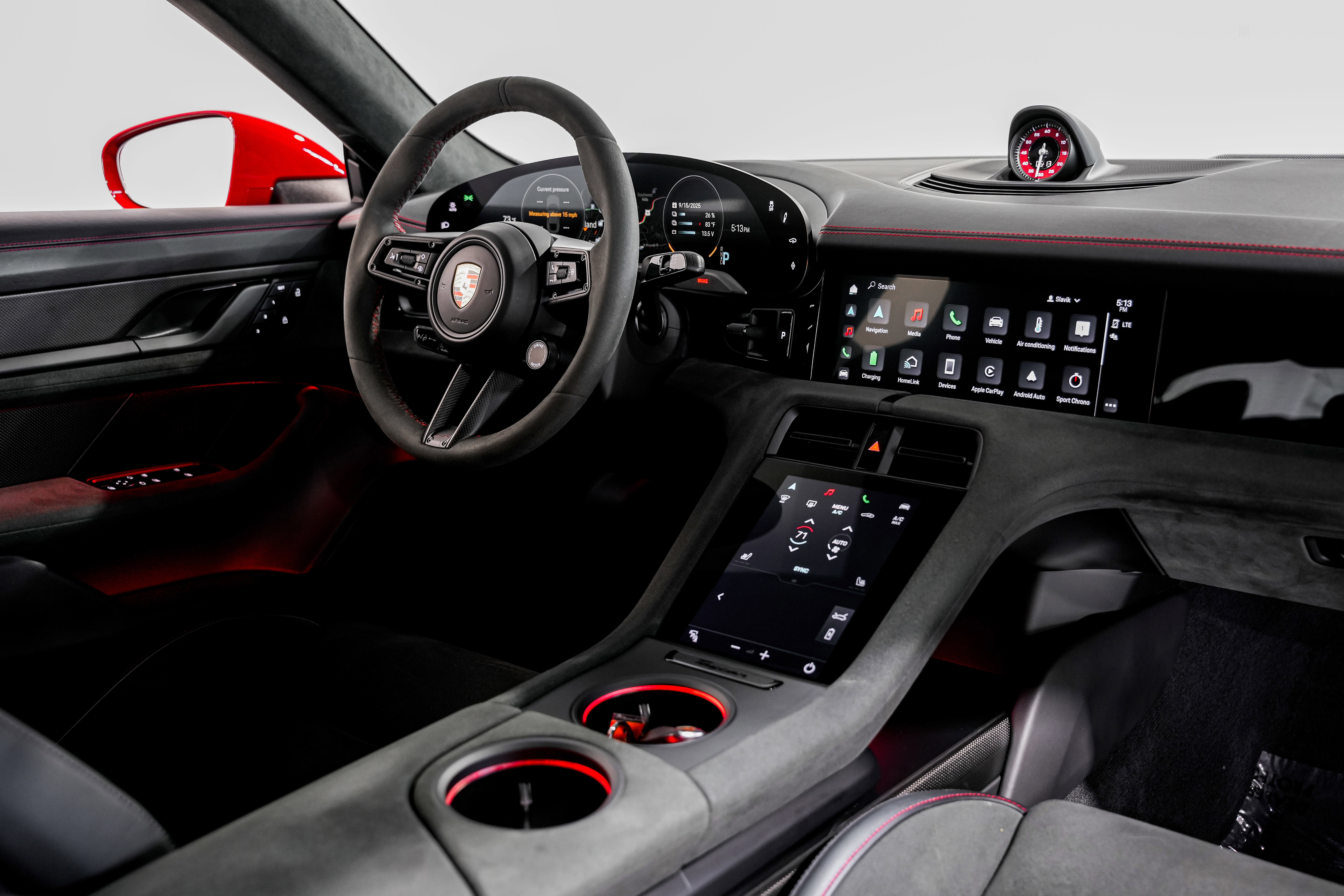 Used 2023 Porsche Taycan GTS image 29