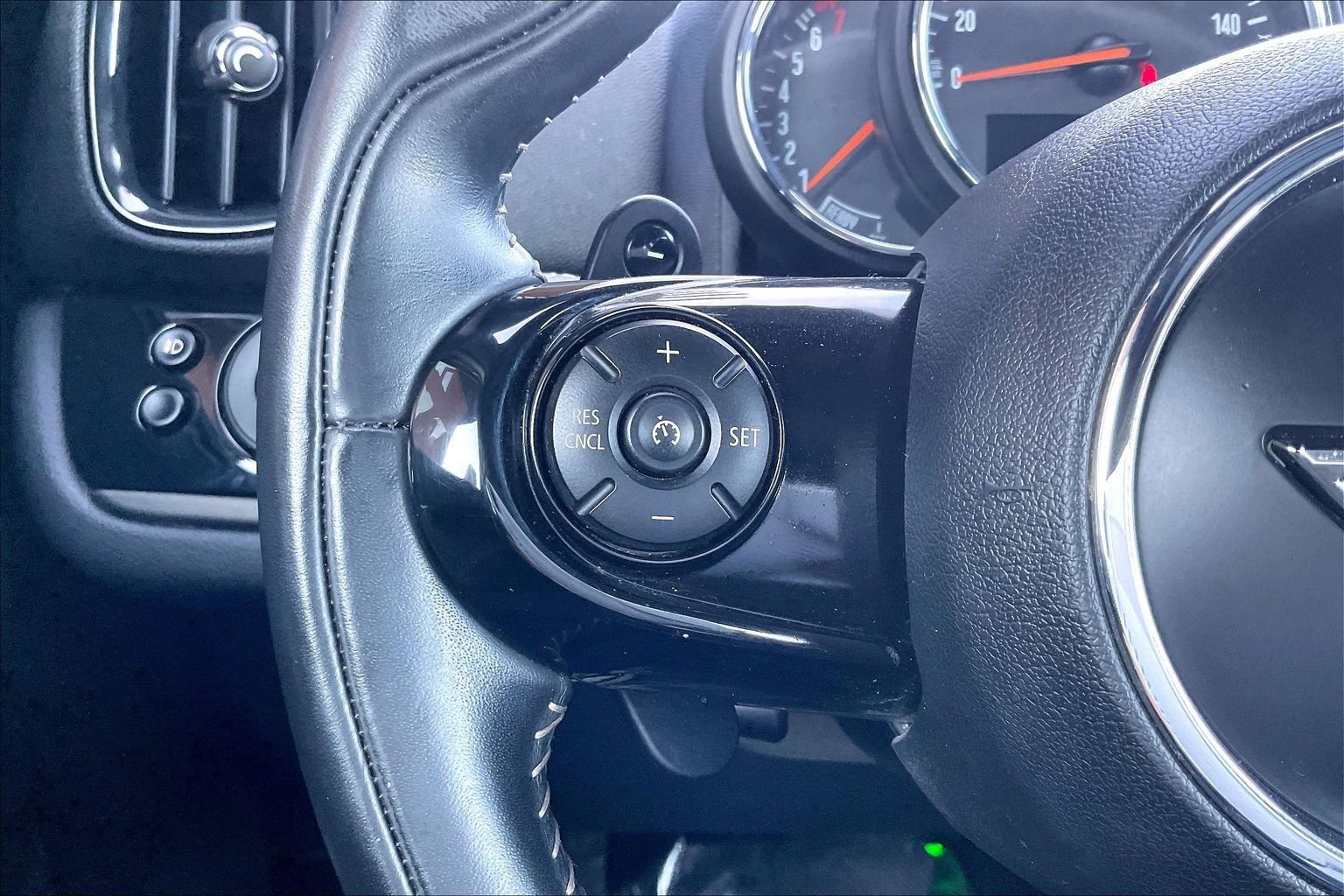 Used 2019 MINI Cooper Countryman S w/ Yin Yang Edition image 10