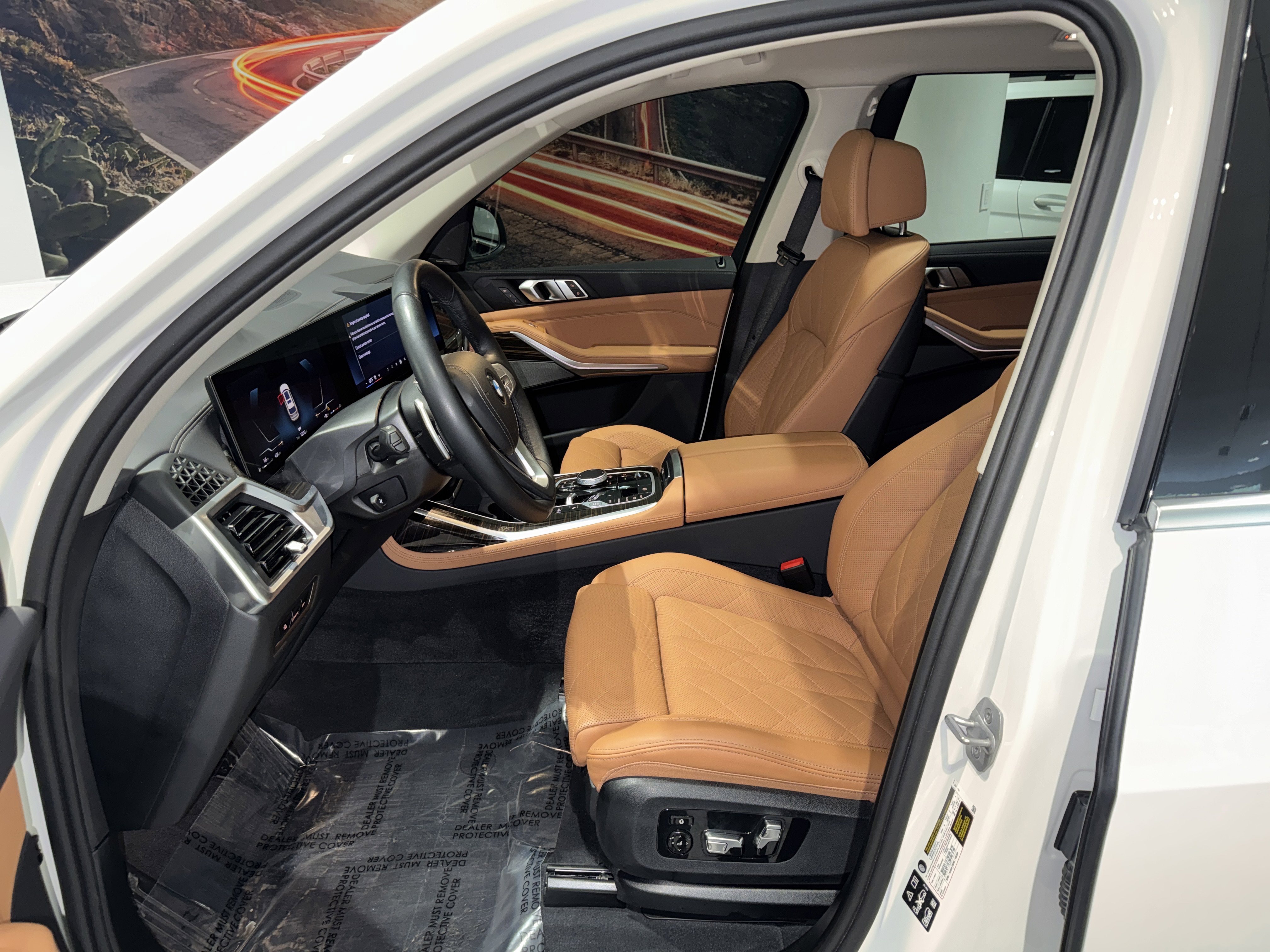 Certified 2025 BMW X7 xDrive40i w/ Premium Package image 19