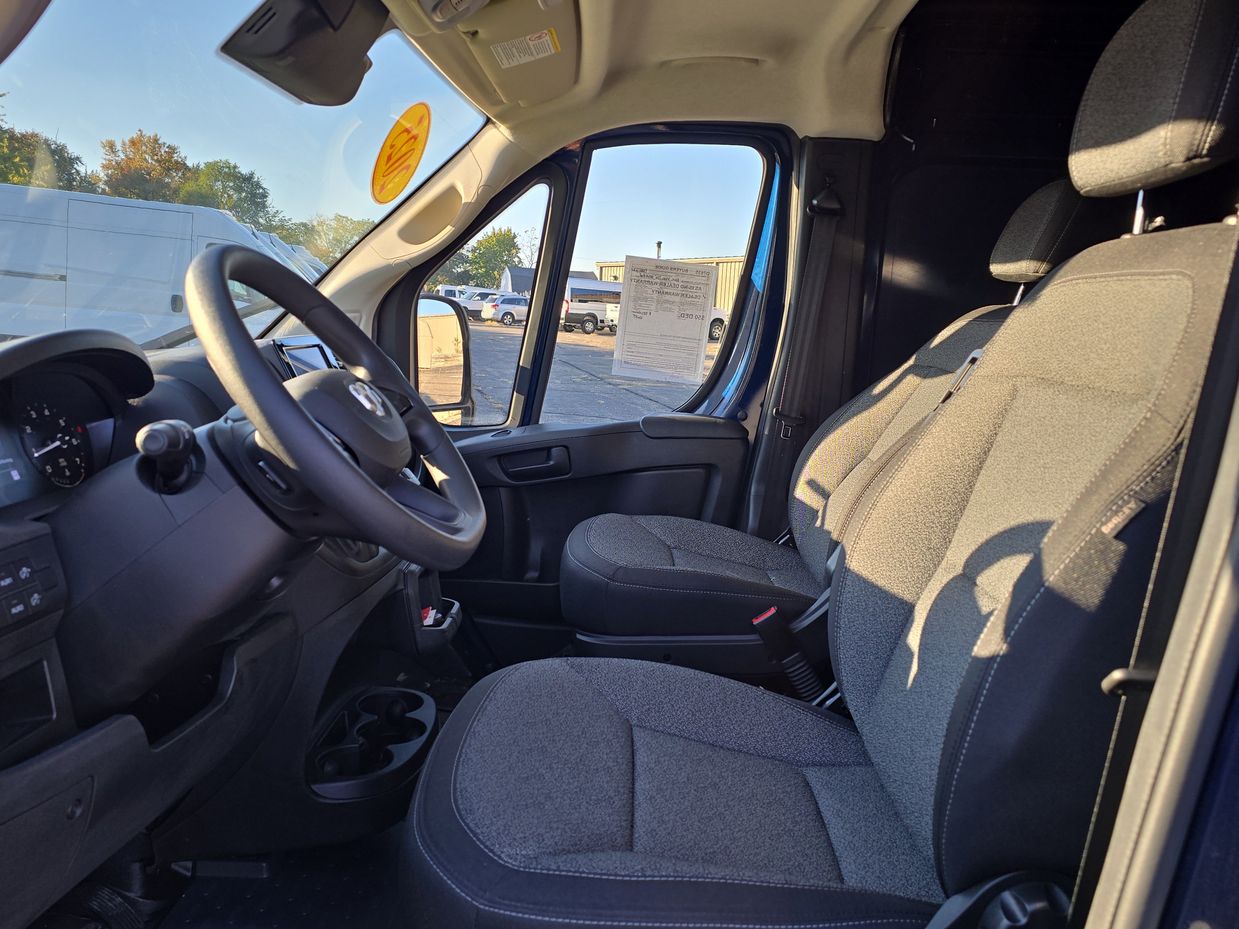Used 2025 RAM ProMaster 2500 w/ Upfitter's Prep Package FWD image 12