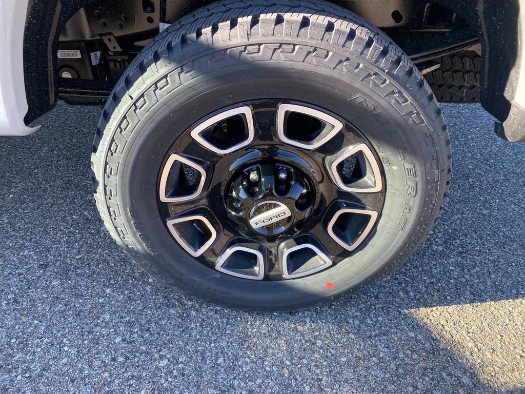 New 2026 Ford F250 Platinum image 29