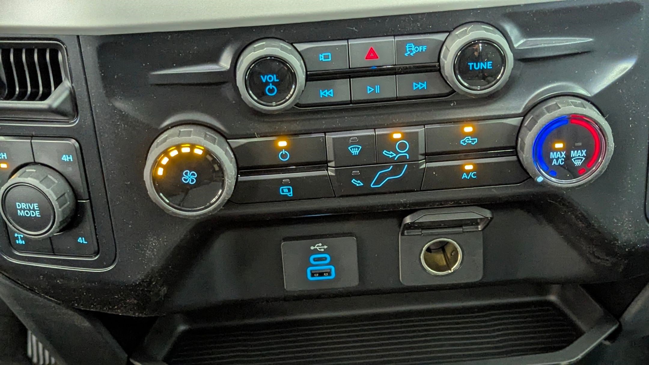 New 2026 Ford F350 XL w/ STX Appearance Package image 25