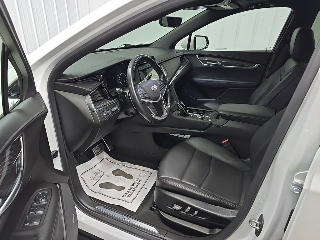 Used 2021 Cadillac XT5 Sportv image 32