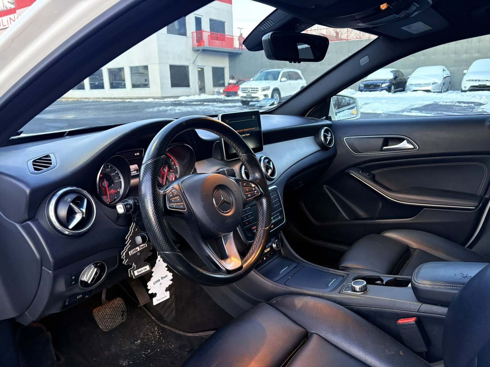 Used 2016 Mercedes-Benz GLA 250 image 14