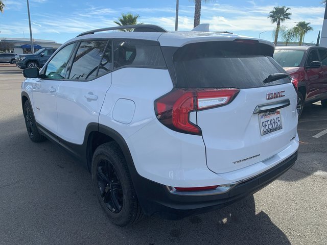 Used 2022 GMC Terrain AT4 image 10