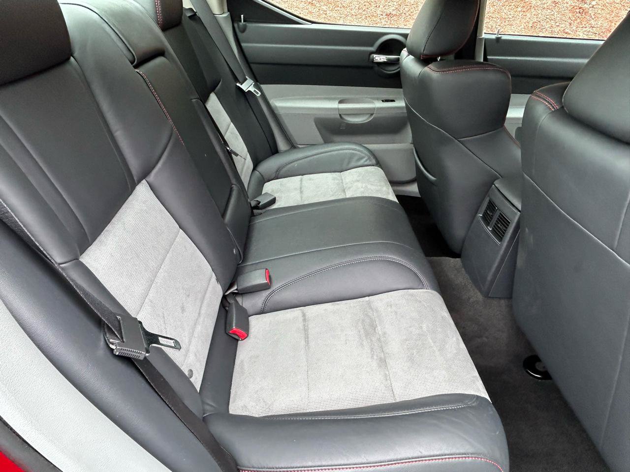 Used 2006 Dodge Charger SRT8 w/ SRT Option Group III RWD image 31