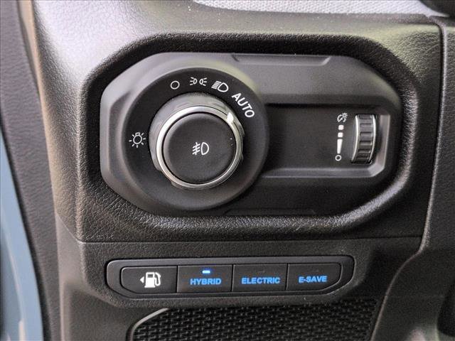 Used 2024 Jeep Wrangler Unlimited w/ Convenience Group AWD/4WD image 14