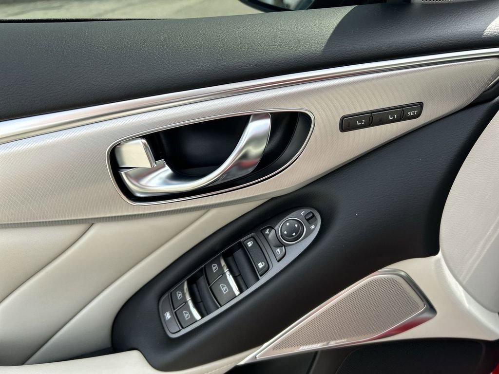Certified 2023 INFINITI Q50 Luxe w/ Cargo Package image 16