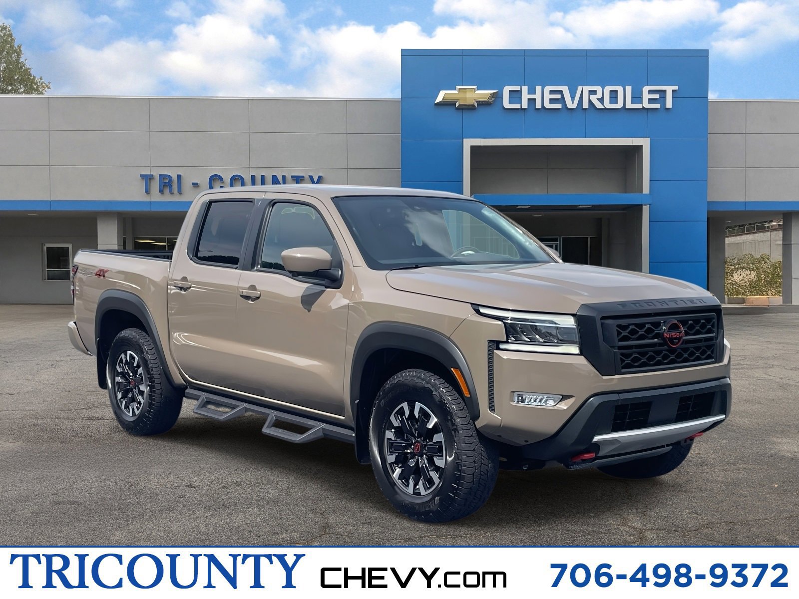 Used 2023 Nissan Frontier PRO-4X w/ Pro Convenience Package image 1