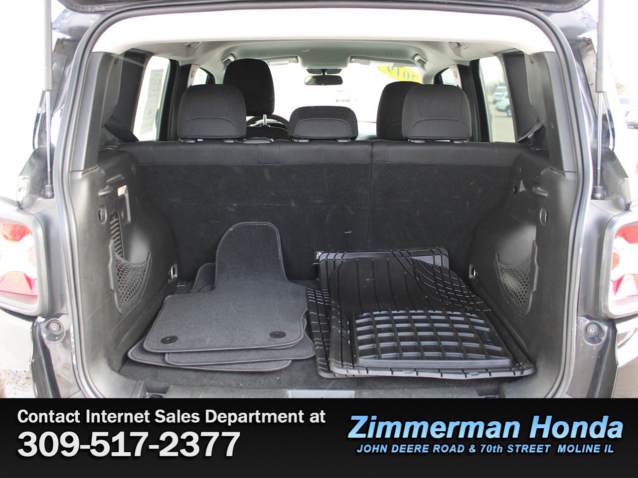 Used 2019 Jeep Renegade Sport image 6