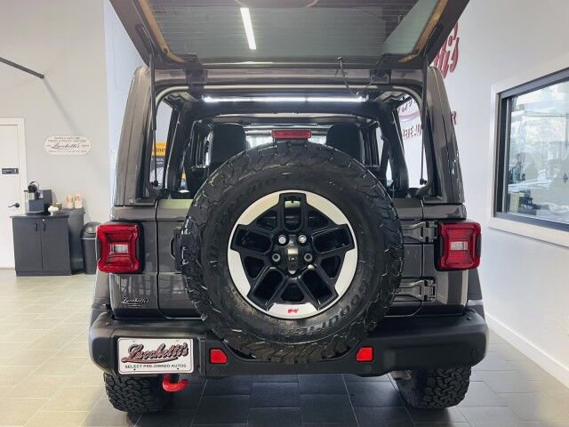 Used 2022 Jeep Wrangler Unlimited Rubicon w/ Steel Bumper Group AWD/4WD image 7