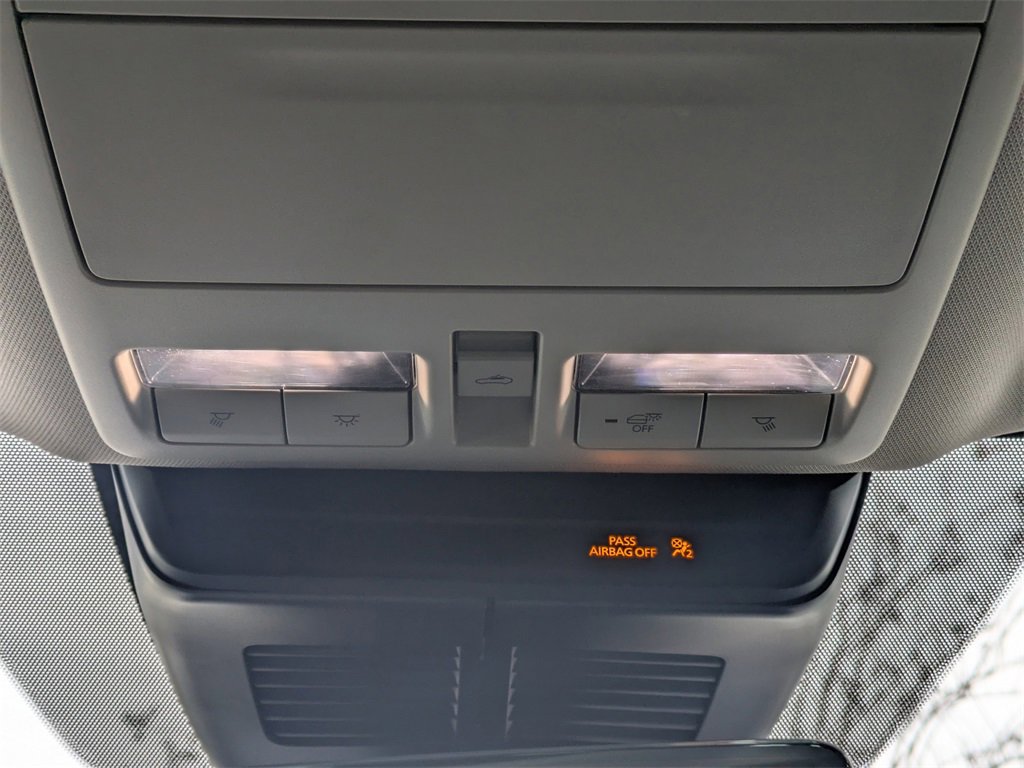 Used 2025 MAZDA CX-50 AWD 2.5 Hybrid w/ Weather Package image 24