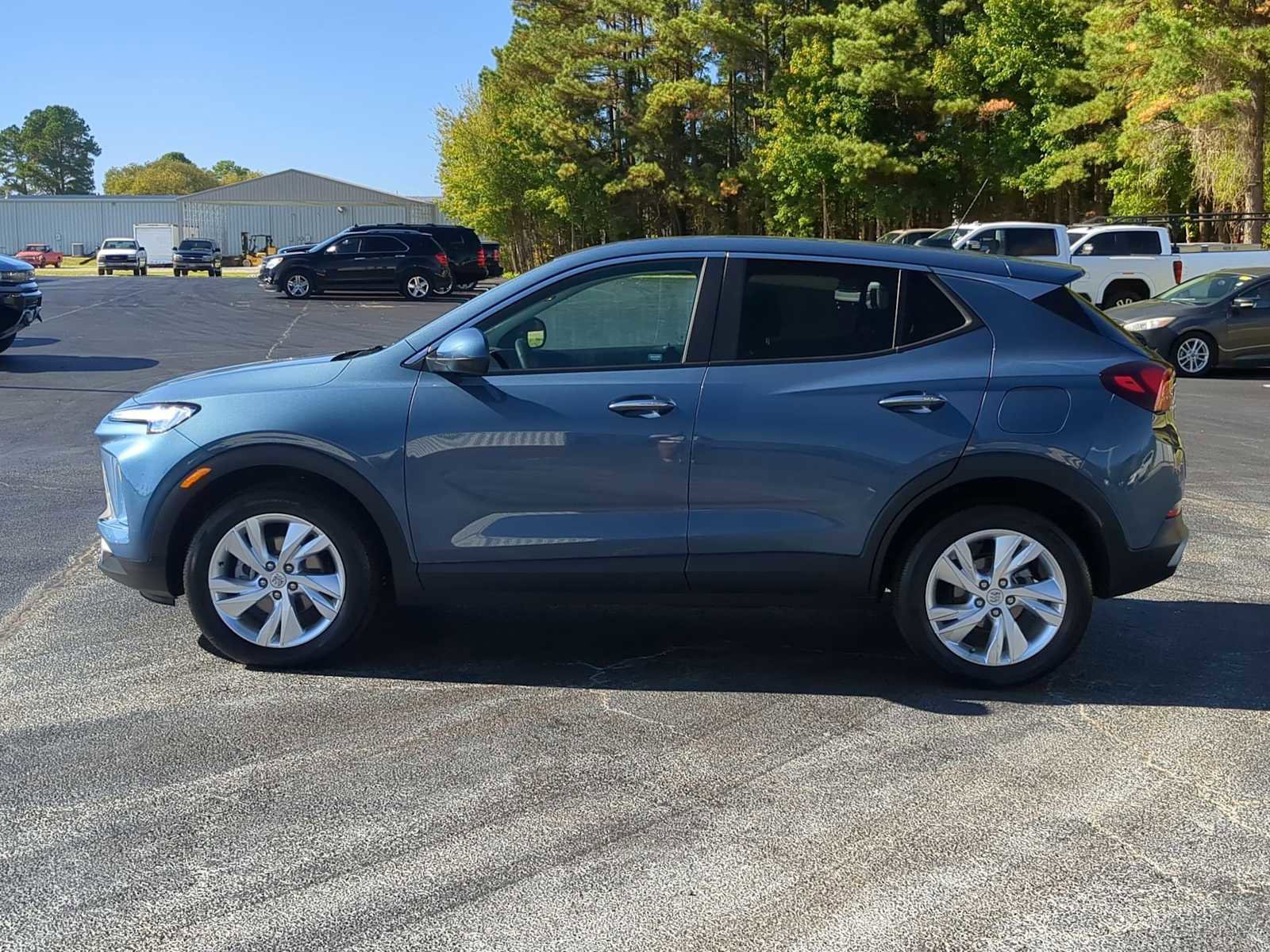Used 2025 Buick Encore GX Preferred image 5