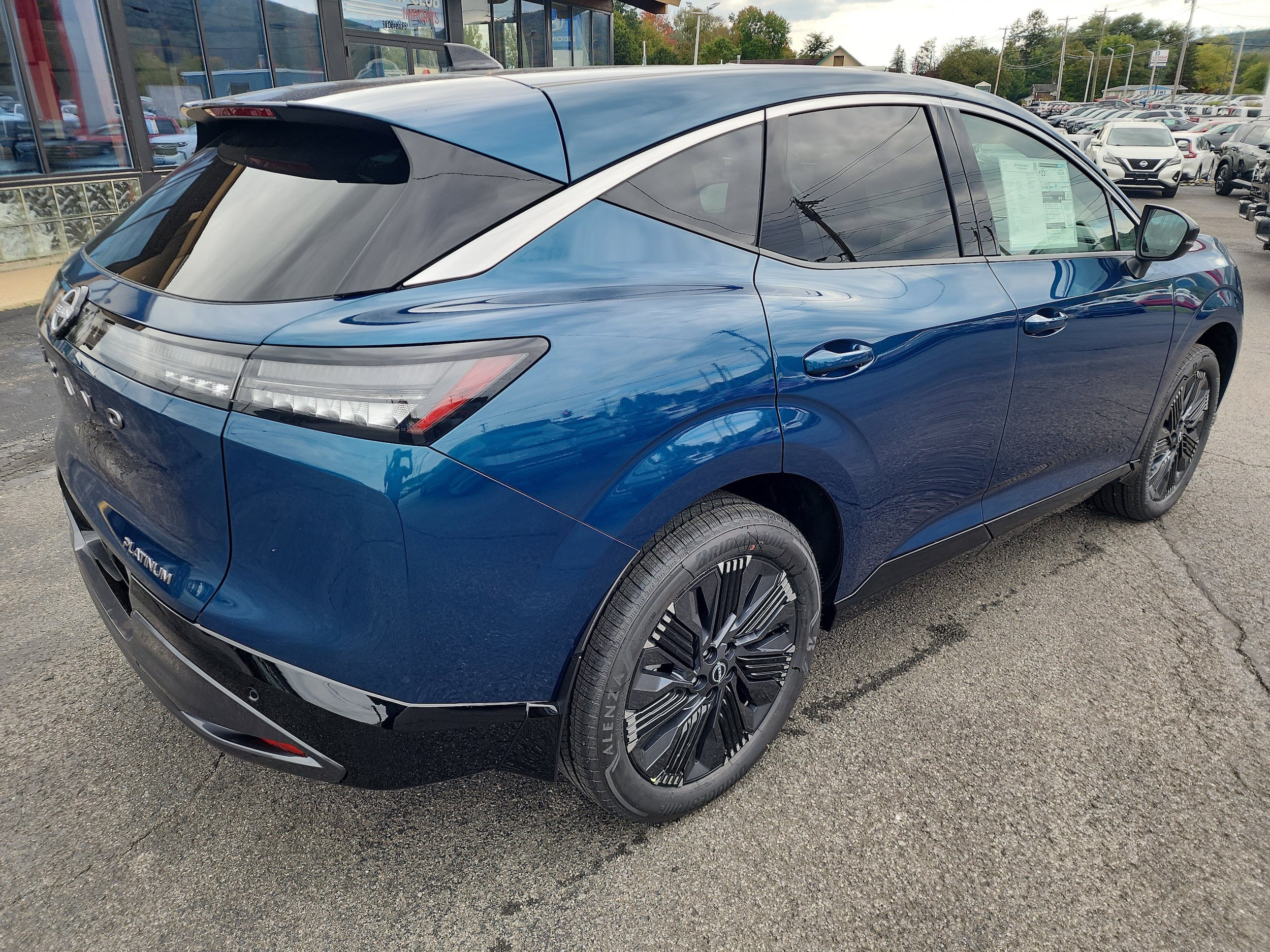 New 2027 Nissan Murano Platinum w/ Cargo Package AWD/4WD image 8