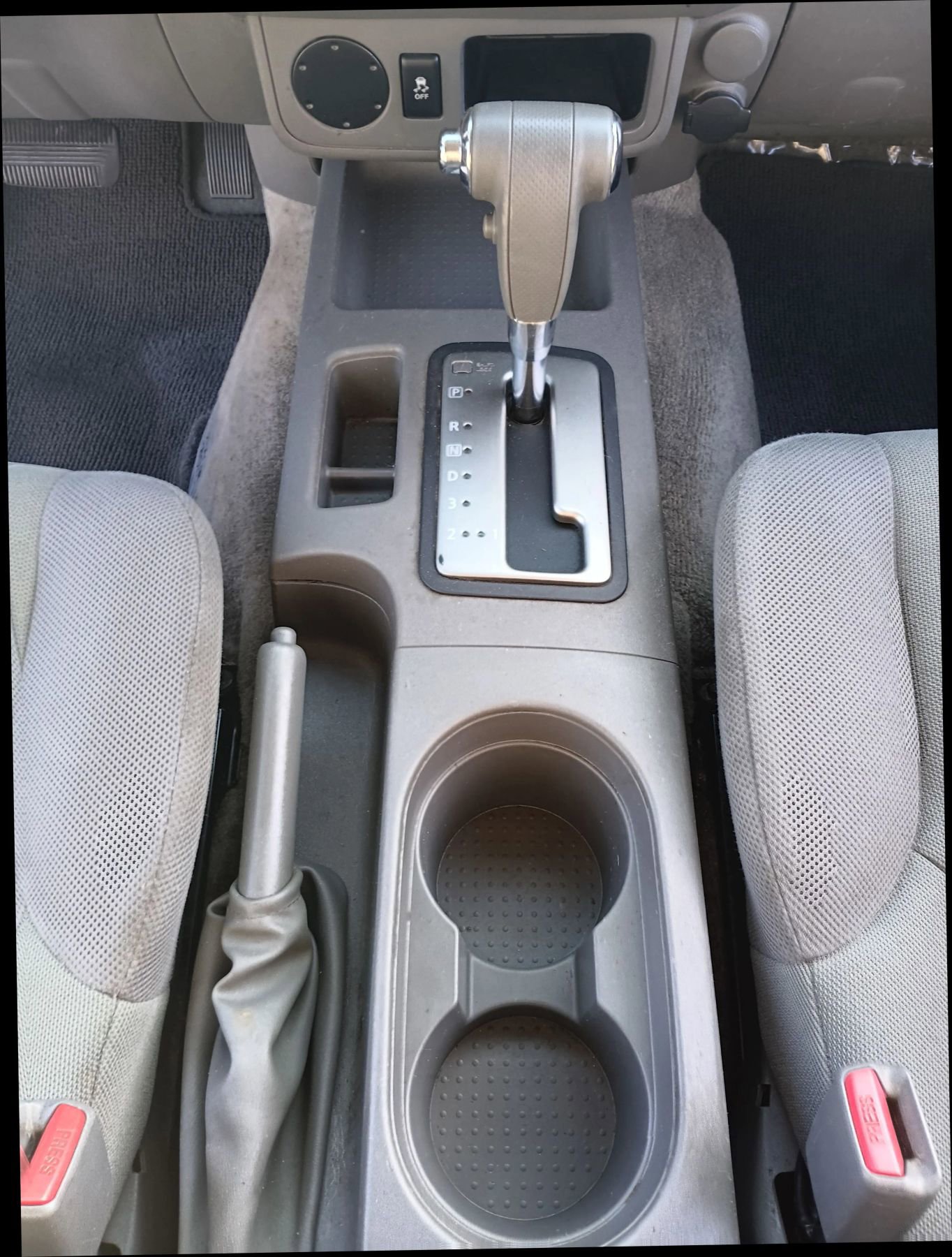 Used 2015 Nissan Frontier S image 17