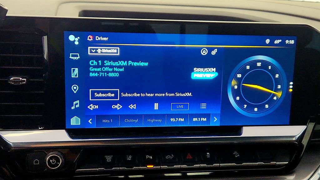 Used 2024 Chevrolet Silverado 2500 High Country w/ High Country Premium Package AWD/4WD image 18