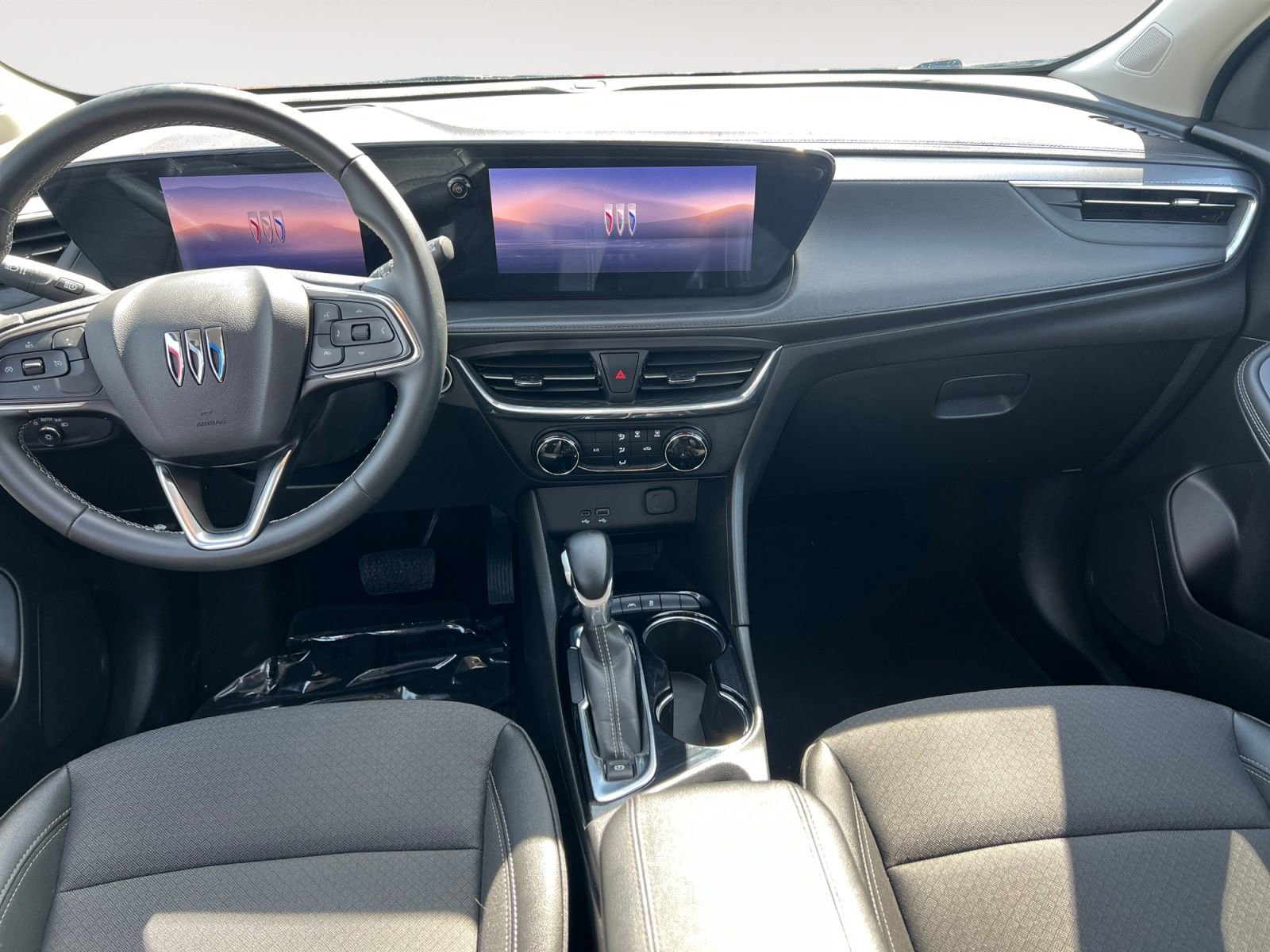 Used 2025 Buick Encore GX Preferred FWD image 10