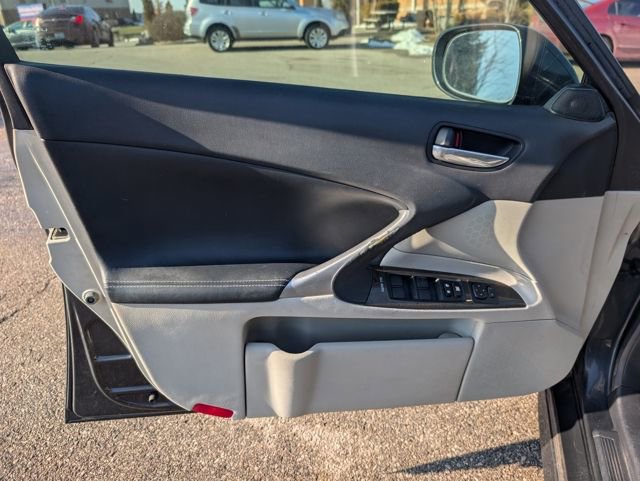 Used 2009 Lexus IS 250 AWD image 9