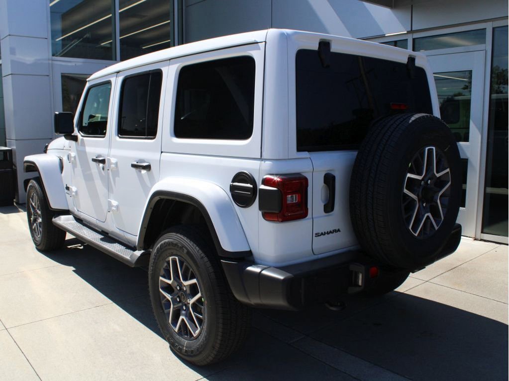 New 2025 Jeep Wrangler Sahara image 7