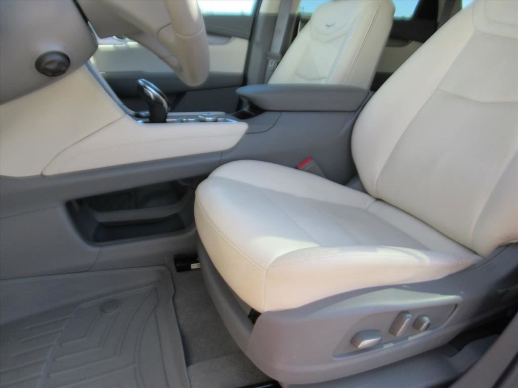 Used 2024 Cadillac XT5 Premium Luxury w/ Technology Package image 15