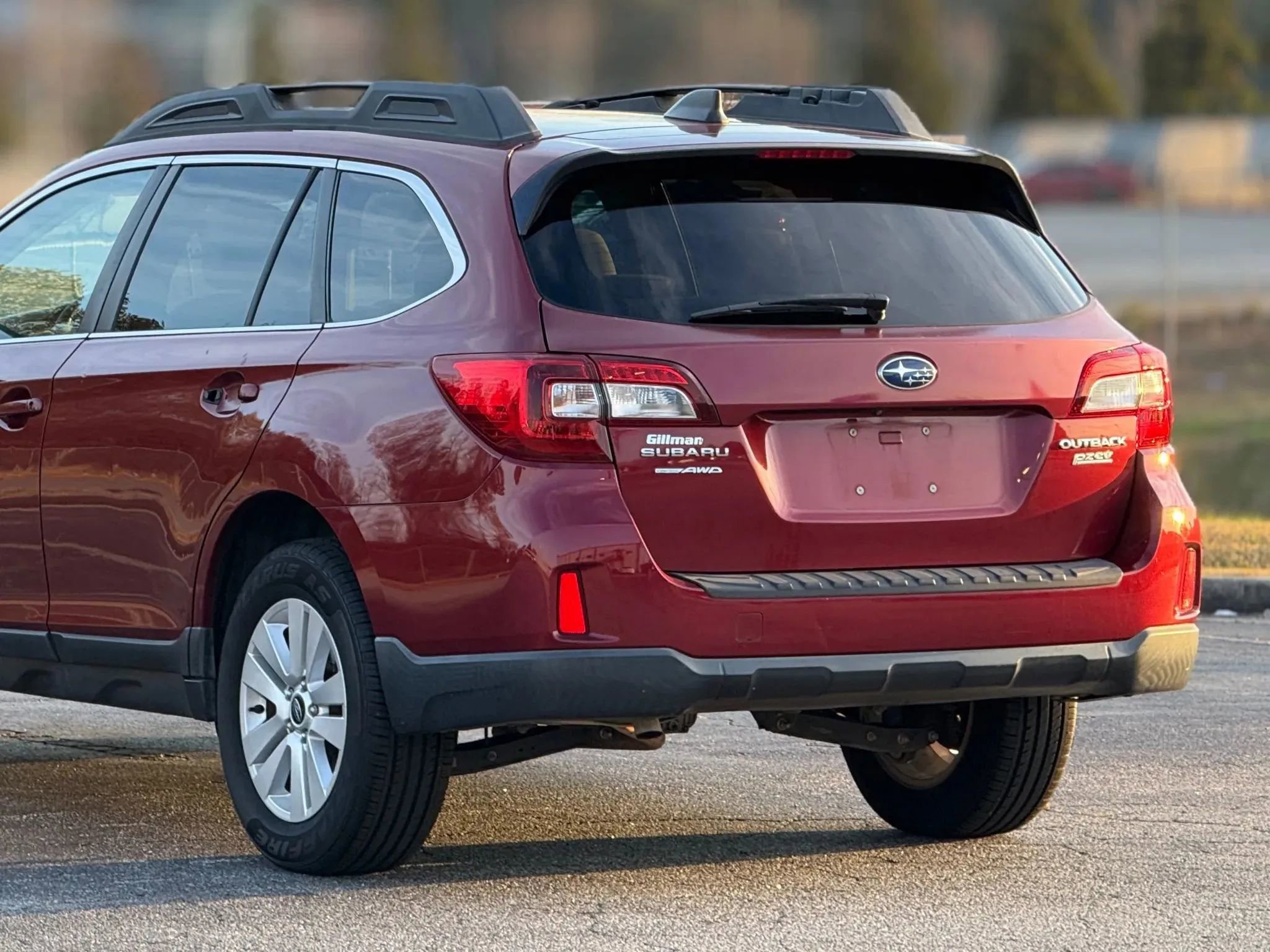 Used 2017 Subaru Outback 2.5i Premium image 16