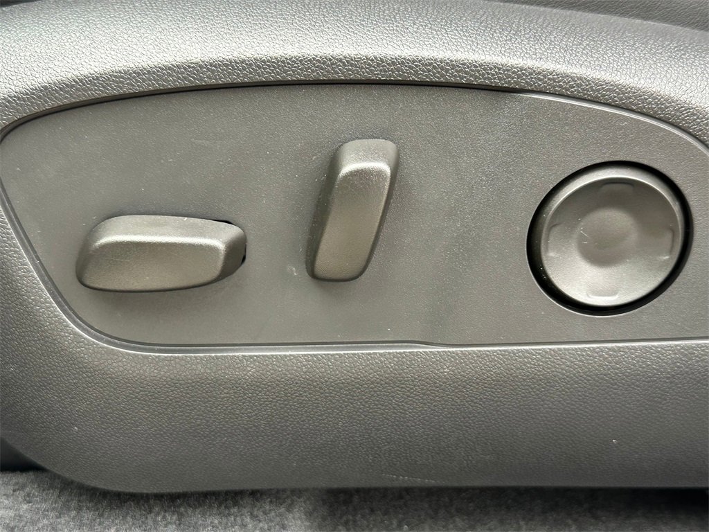 New 2026 Buick Enclave Sport Touring image 23