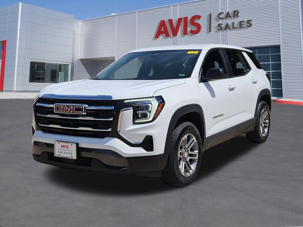 Used 2025 GMC Terrain Elevation image 1