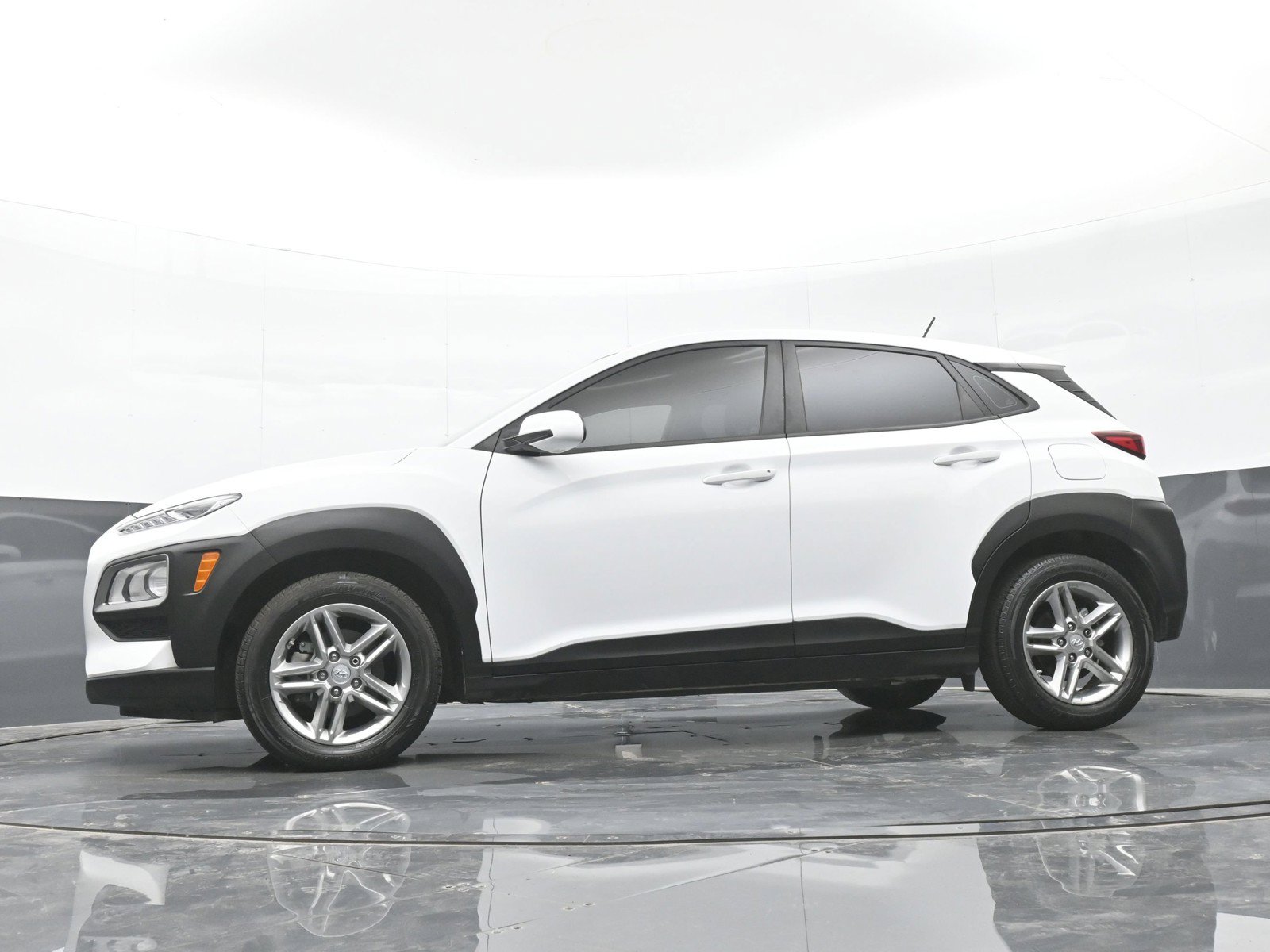 Used 2021 Hyundai Kona SE FWD image 44
