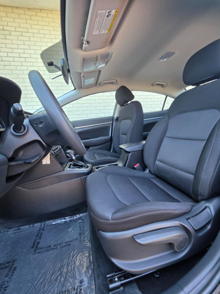 Used 2018 Hyundai Elantra SEL FWD image 8