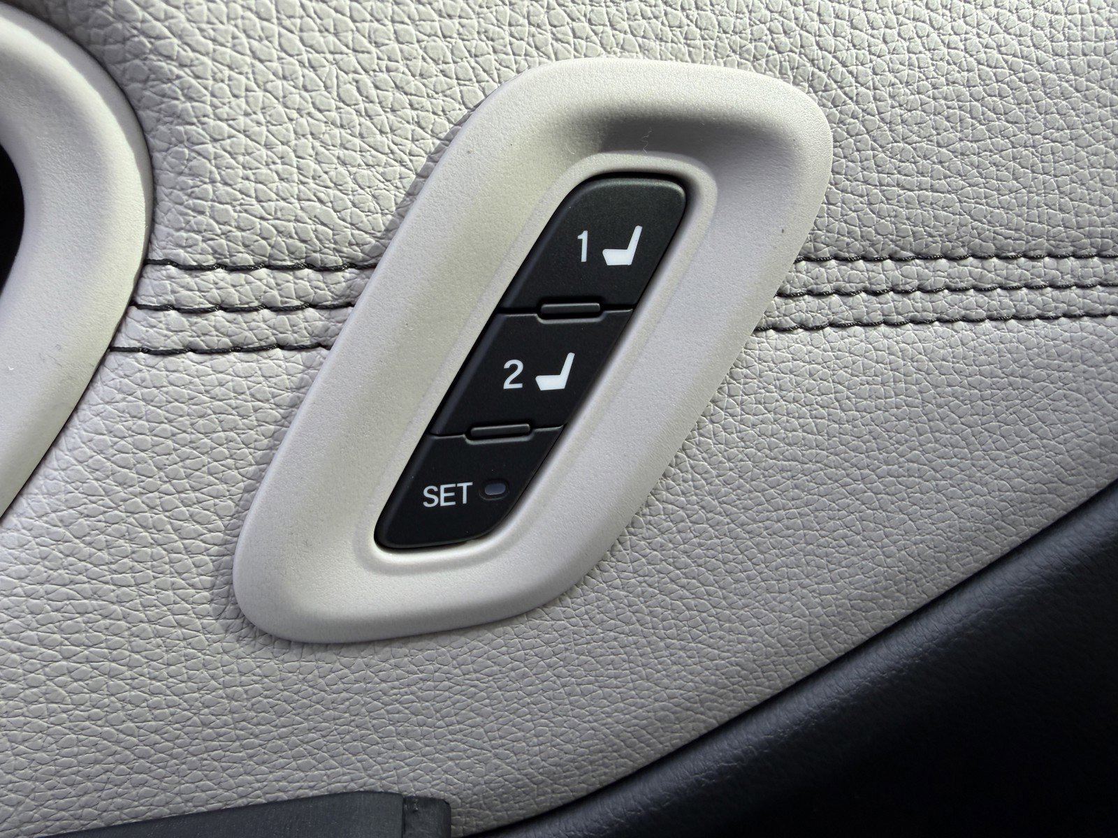New 2026 Honda Pilot Touring image 29